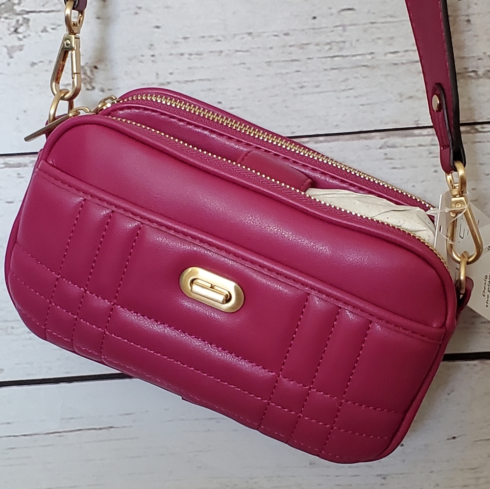 Time and Tru recycled materials puffer quilted camera bag crossbody bag magenta